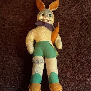 Vintage Plush Bug’s Bunny with Carrot
